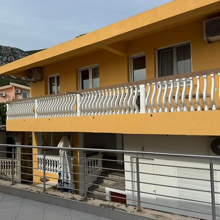 Apartments Stefan 苏托莫雷 外观 照片