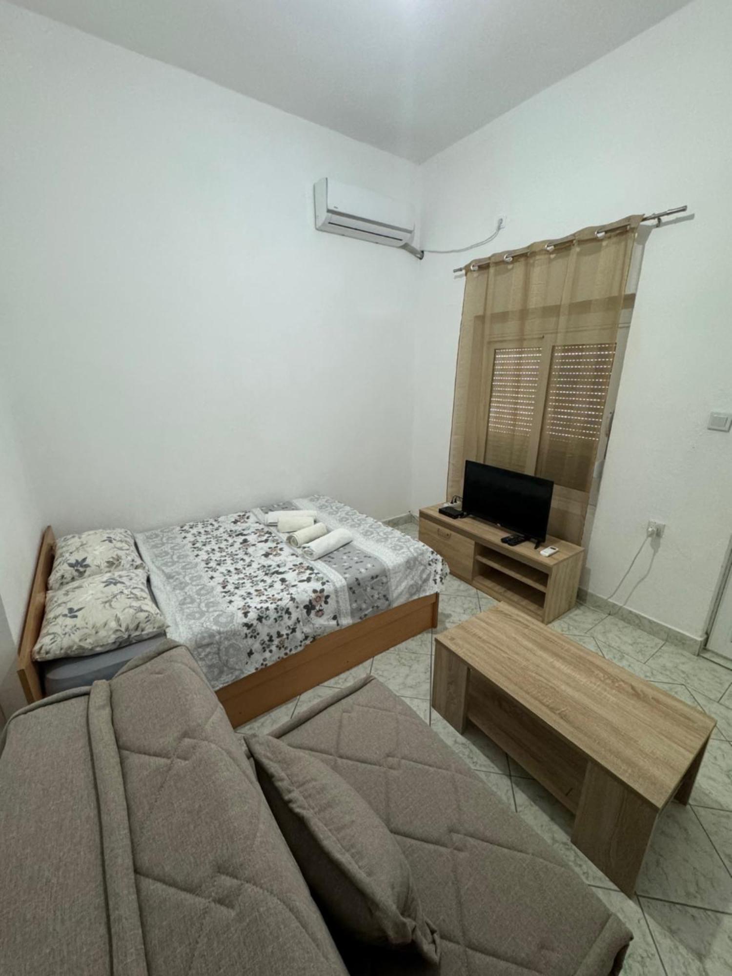 Apartments Stefan 苏托莫雷 外观 照片